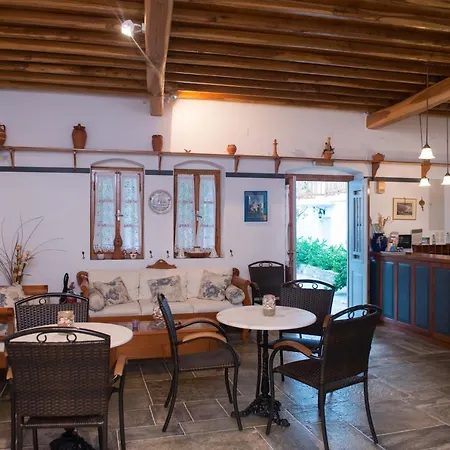 Hotel Efrosini 3*