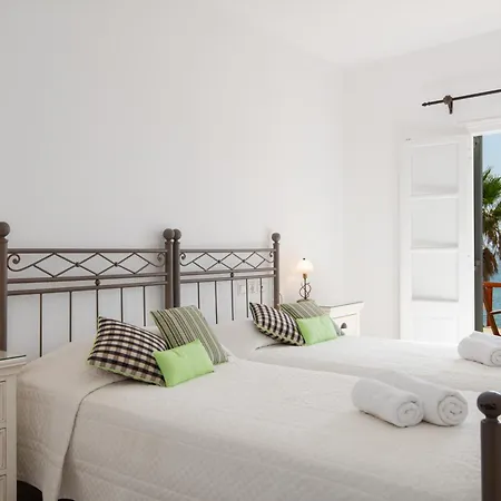 Hotel Efrosini 3*