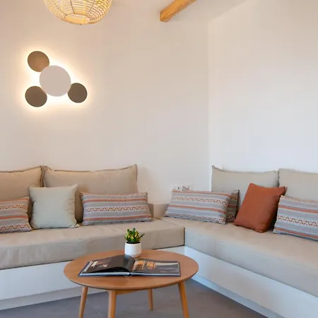Efrosini Hotel 3*