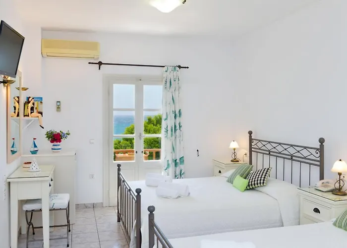 Efrosini 3* Platis Gialos (Sifnos)